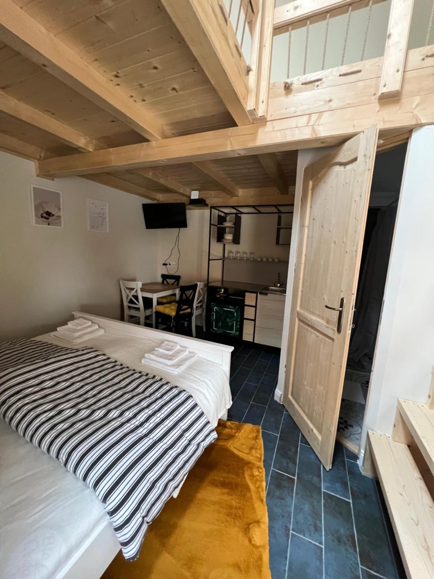 M3 Mad Apartman Kültér fotó